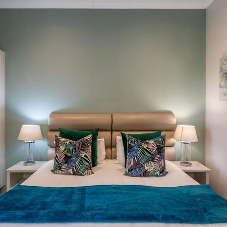 Seashore 2 Bedroom Luxury Unit - Breakwaters Haven Knysna Exterior photo